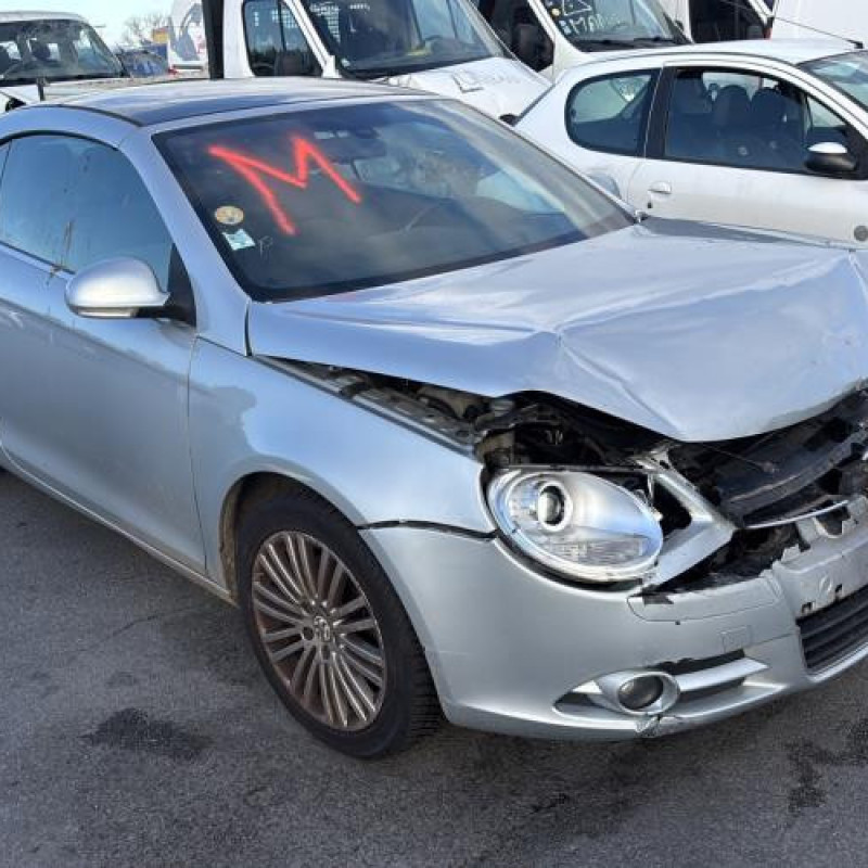 Reservoir essence VOLKSWAGEN EOS Photo n°2