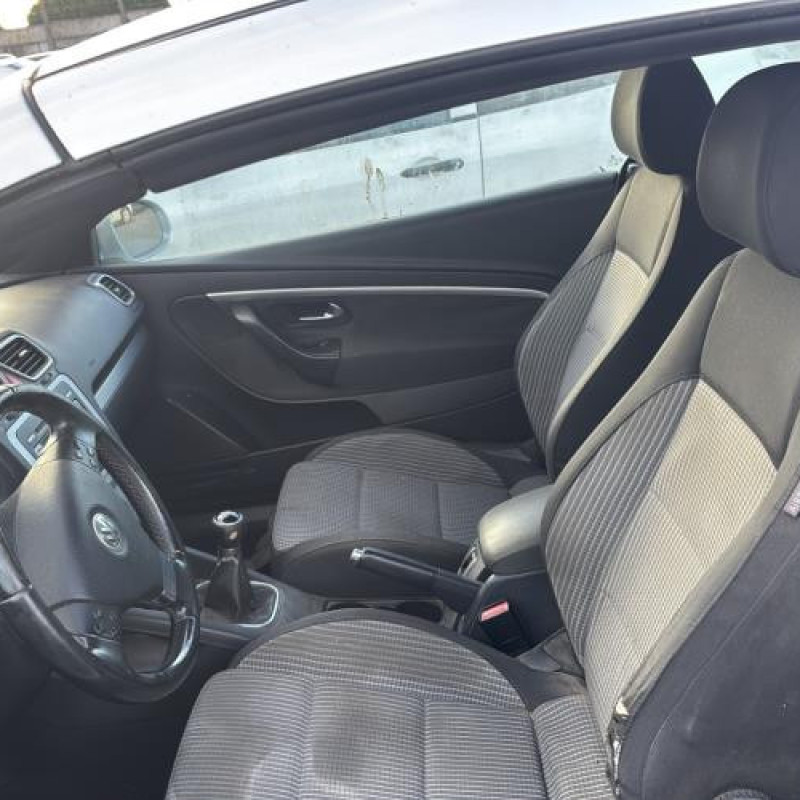 Reservoir essence VOLKSWAGEN EOS Photo n°12