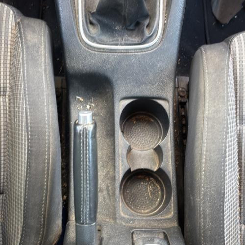 Reservoir essence VOLKSWAGEN EOS Photo n°18