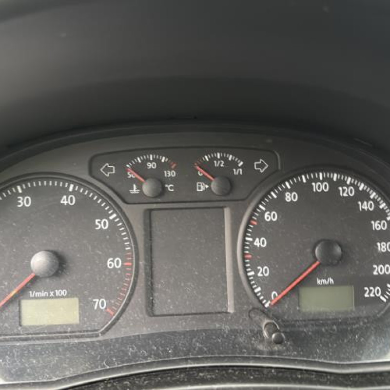 Levier de vitesses VOLKSWAGEN POLO 4 Photo n°18