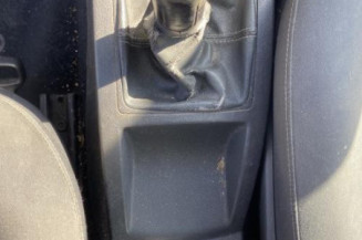 Pommeau de vitesses VOLKSWAGEN POLO 4