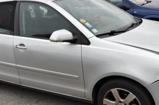 Levier de vitesses VOLKSWAGEN POLO 4