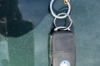 Levier de vitesses VOLKSWAGEN POLO 4