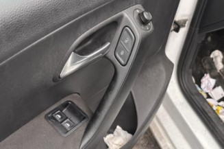 Levier de vitesses VOLKSWAGEN POLO 5