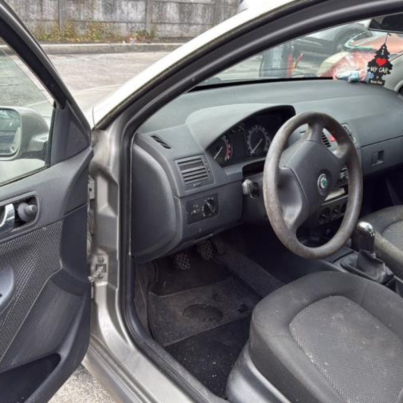 Levier de vitesses SKODA FABIA 1 Photo n°9