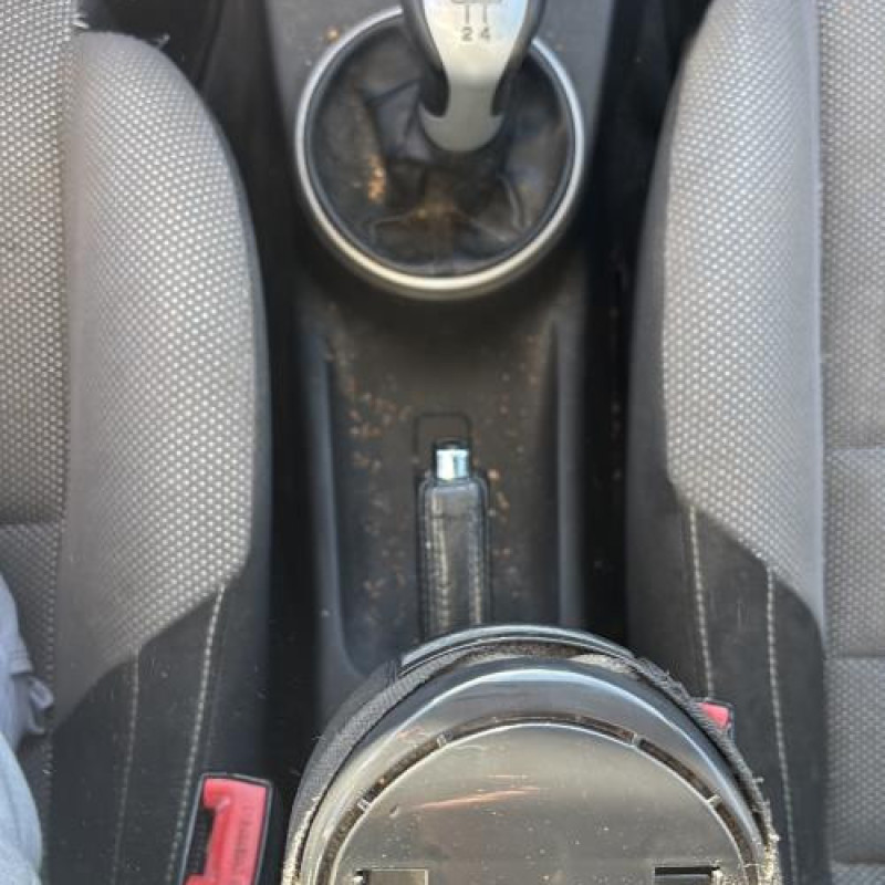 Levier de vitesses SKODA FABIA 2 Photo n°17