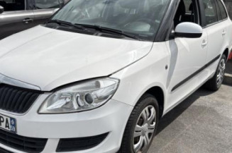 Levier de vitesses SKODA FABIA 2 Photo n°1