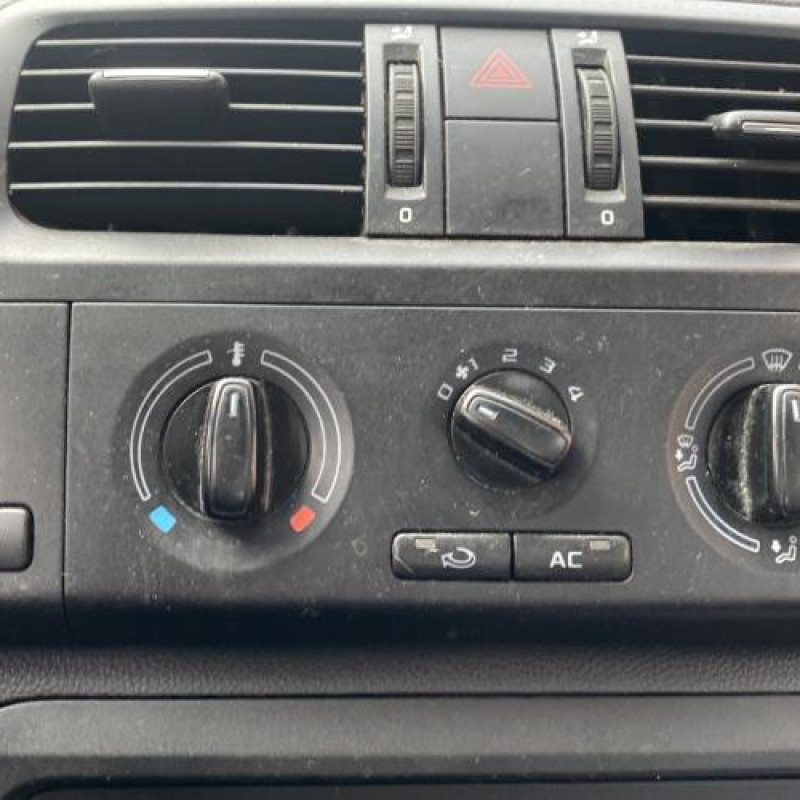 Levier de vitesses SKODA FABIA 2 Photo n°9