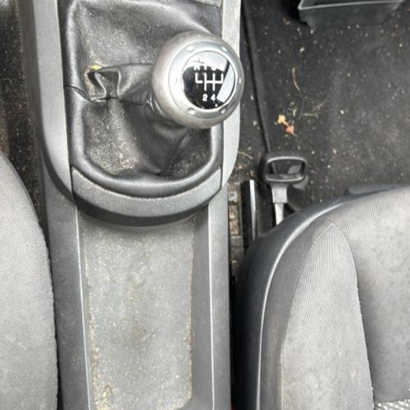 Reservoir essence SEAT IBIZA 3 Photo n°20