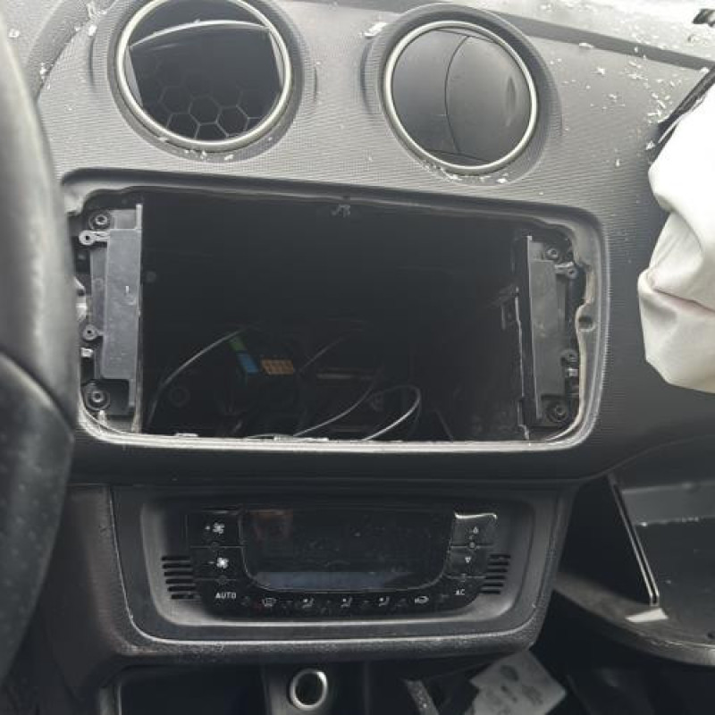 Reservoir essence SEAT IBIZA 4 Photo n°18