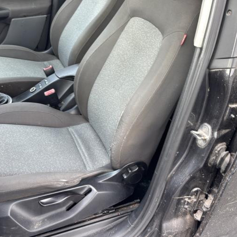 Feu arriere stop central SEAT ALTEA Photo n°13