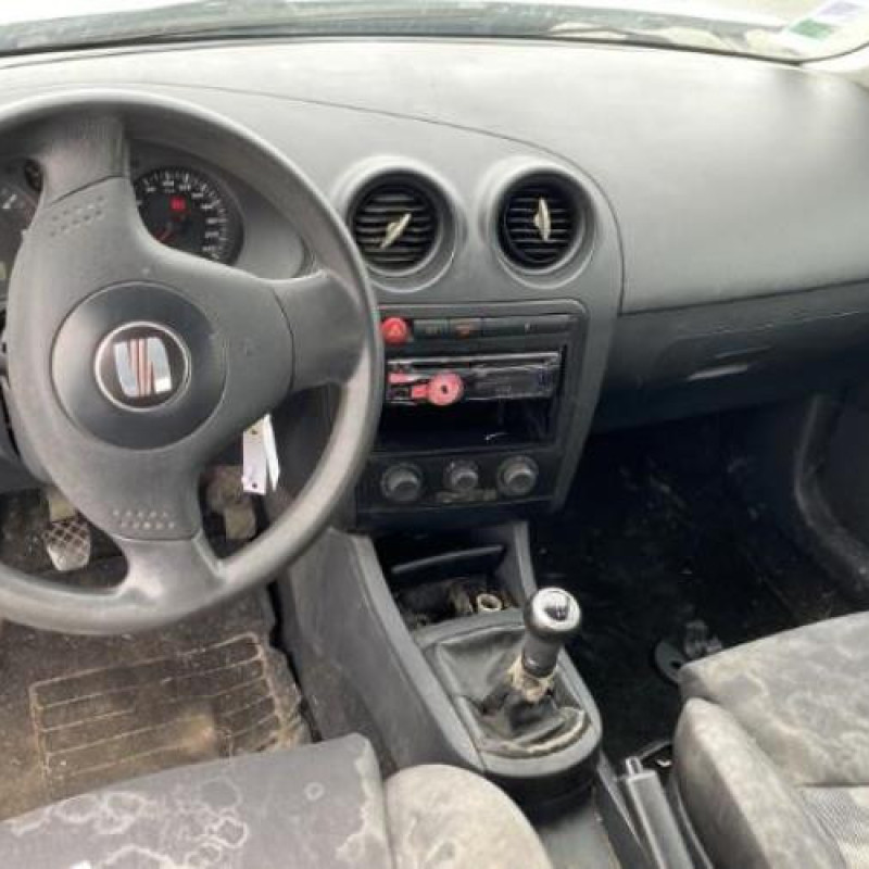 Reservoir essence SEAT IBIZA 3 Photo n°10