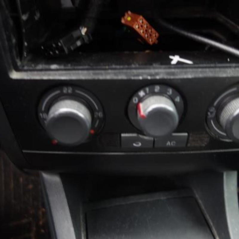 Pare choc arriere SEAT CORDOBA 2 Photo n°7