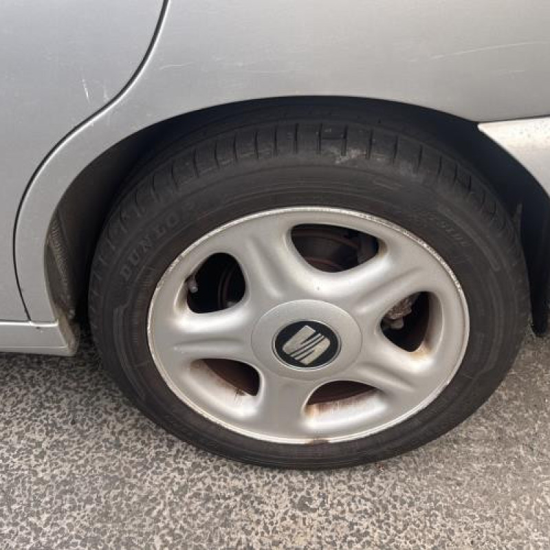 Porte arriere droit SEAT CORDOBA 1 Photo n°14