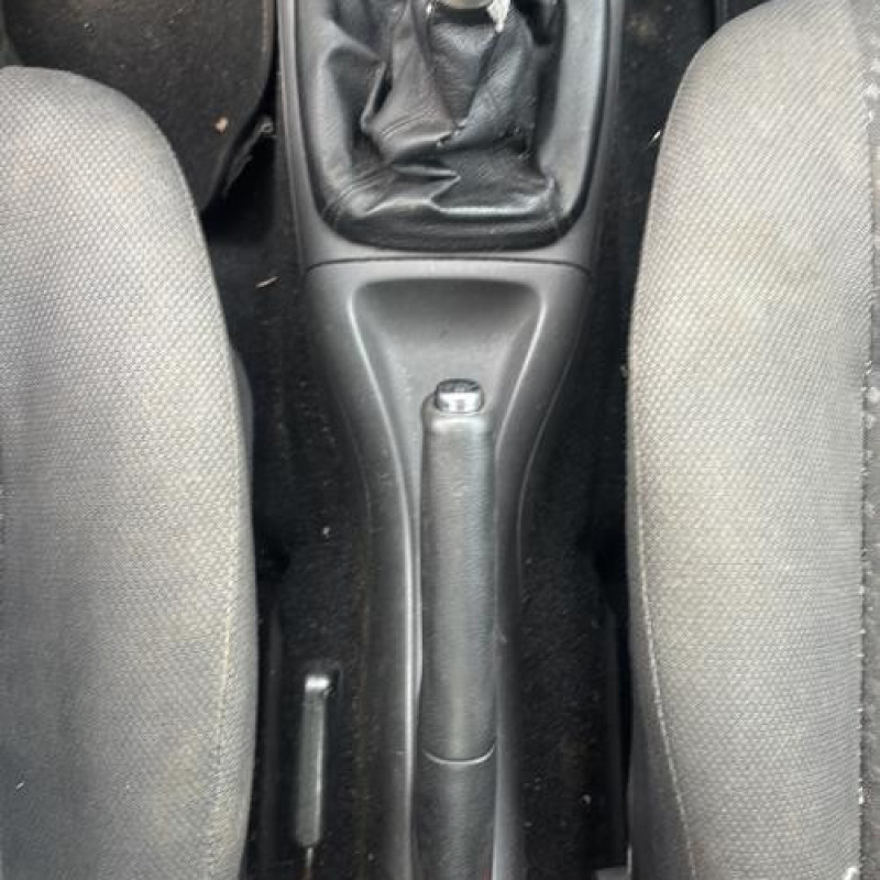 Bouton de warning SEAT CORDOBA 1 Photo n°20