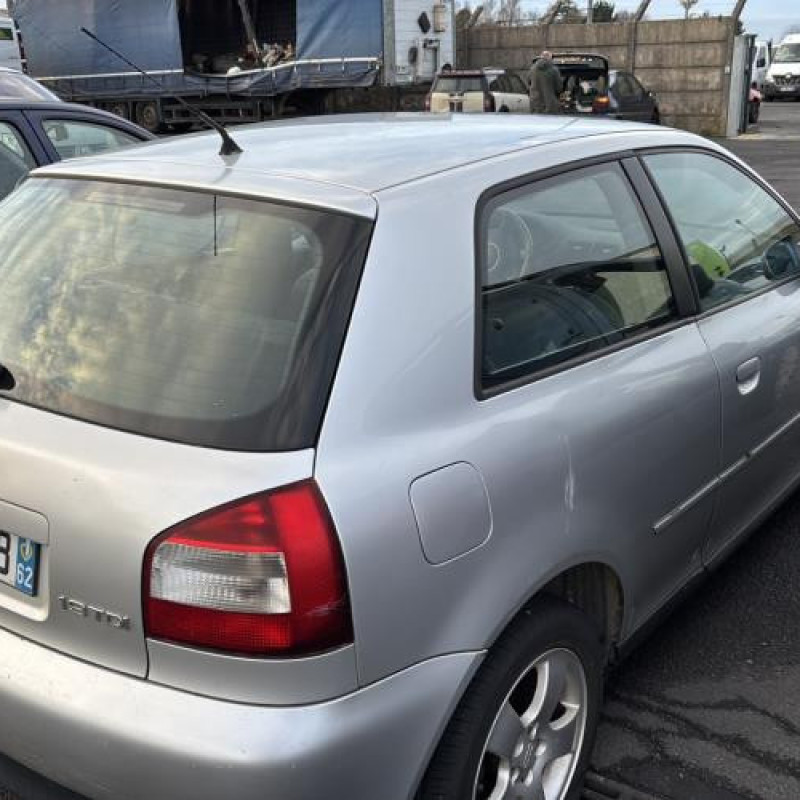 Etrier arriere droit (freinage) AUDI A3 1 Photo n°3