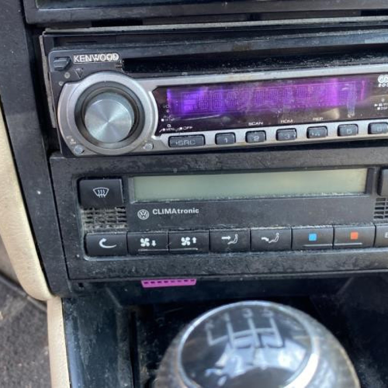 Etrier arriere droit (freinage) VOLKSWAGEN GOLF 4 Photo n°16