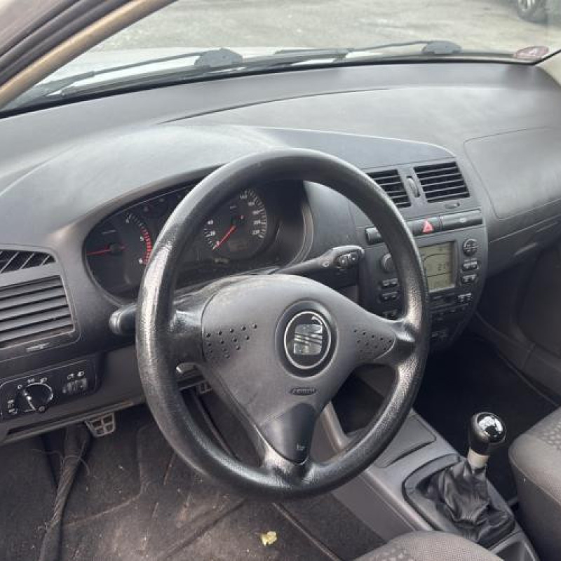 Cremaillere assistee SEAT CORDOBA 1 Photo n°12