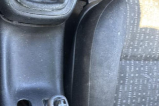 Etrier arriere droit (freinage) VOLKSWAGEN GOLF 4