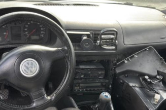 Etrier arriere droit (freinage) VOLKSWAGEN GOLF 4