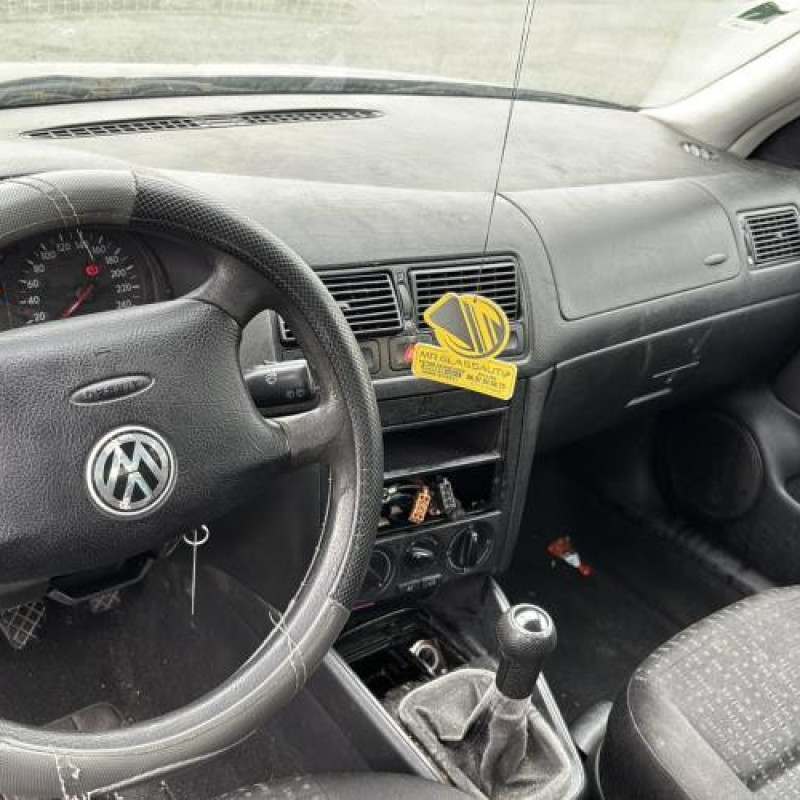 Etrier arriere droit (freinage) VOLKSWAGEN GOLF 4 Photo n°12