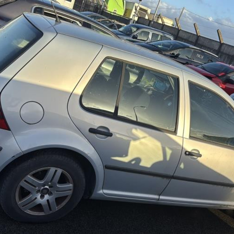 Etrier arriere droit (freinage) VOLKSWAGEN GOLF 4 Photo n°6