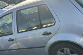 Etrier arriere droit (freinage) VOLKSWAGEN GOLF 4