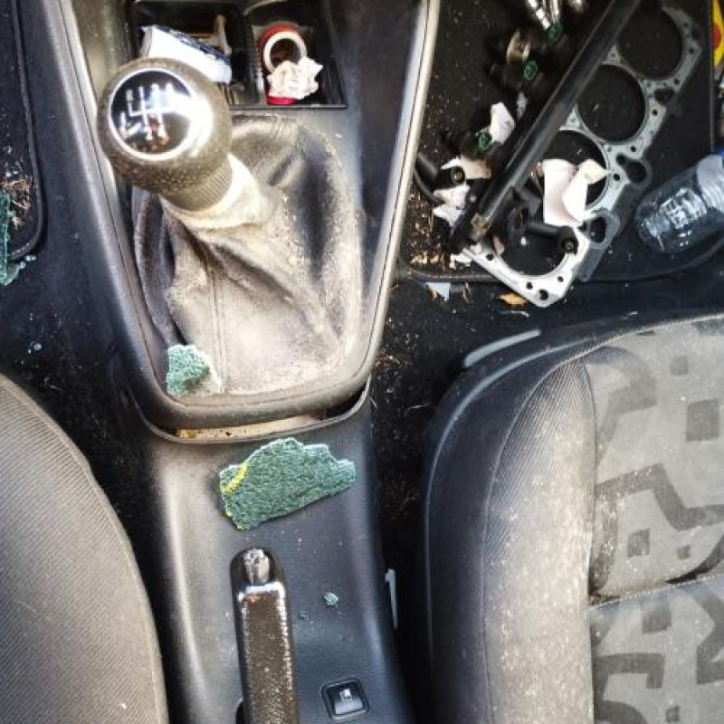 Etrier arriere droit (freinage) VOLKSWAGEN GOLF 4 Photo n°18