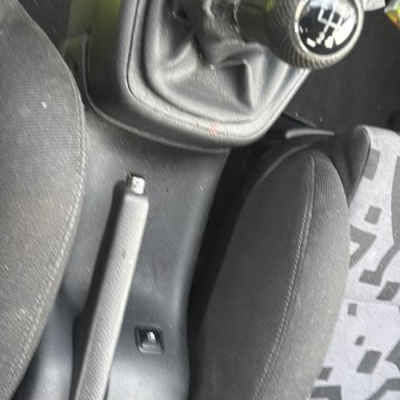 Etrier arriere droit (freinage) VOLKSWAGEN GOLF 4 Photo n°18