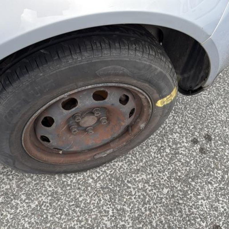 Etrier arriere droit (freinage) VOLKSWAGEN GOLF 4 Photo n°10