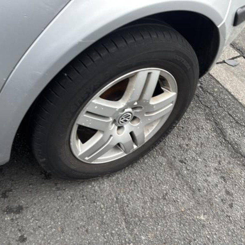 Etrier arriere droit (freinage) VOLKSWAGEN GOLF 4 Photo n°19