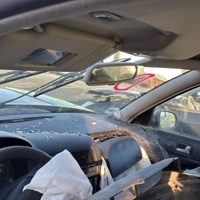 Etrier arriere droit (freinage) VOLKSWAGEN GOLF 4 Photo n°12