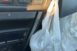 Etrier arriere droit (freinage) VOLKSWAGEN GOLF 4