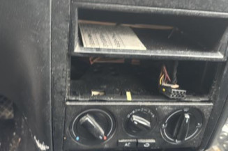 Etrier arriere droit (freinage) VOLKSWAGEN GOLF 4