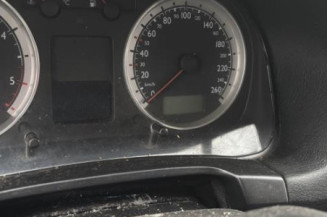 Etrier arriere droit (freinage) VOLKSWAGEN GOLF 4