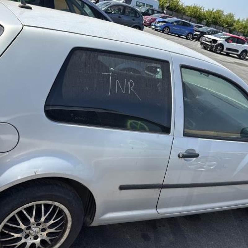 Etrier arriere droit (freinage) VOLKSWAGEN GOLF 4 Photo n°7