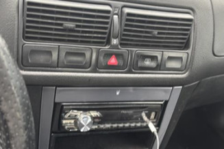 Etrier arriere droit (freinage) VOLKSWAGEN GOLF 4