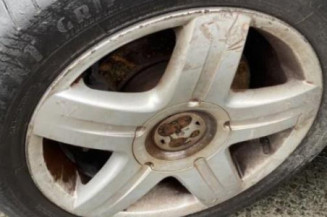 Etrier arriere droit (freinage) VOLKSWAGEN GOLF 4