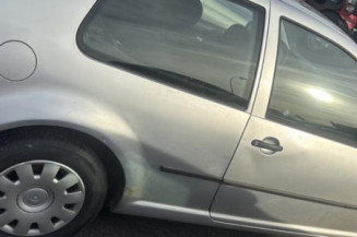 Etrier arriere droit (freinage) VOLKSWAGEN GOLF 4