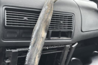 Etrier arriere droit (freinage) VOLKSWAGEN GOLF 4