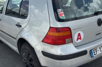 Etrier arriere droit (freinage) VOLKSWAGEN GOLF 4