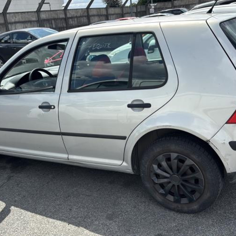 Etrier arriere droit (freinage) VOLKSWAGEN GOLF 4 Photo n°7