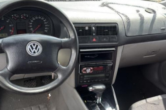 Etrier arriere droit (freinage) VOLKSWAGEN GOLF 4