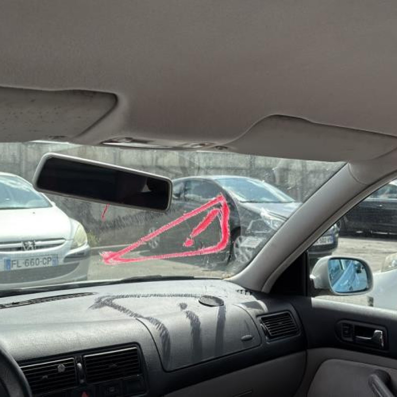 Etrier arriere droit (freinage) VOLKSWAGEN GOLF 4 Photo n°16