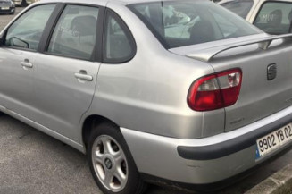 Anti brouillard gauche (feux) SEAT CORDOBA 1