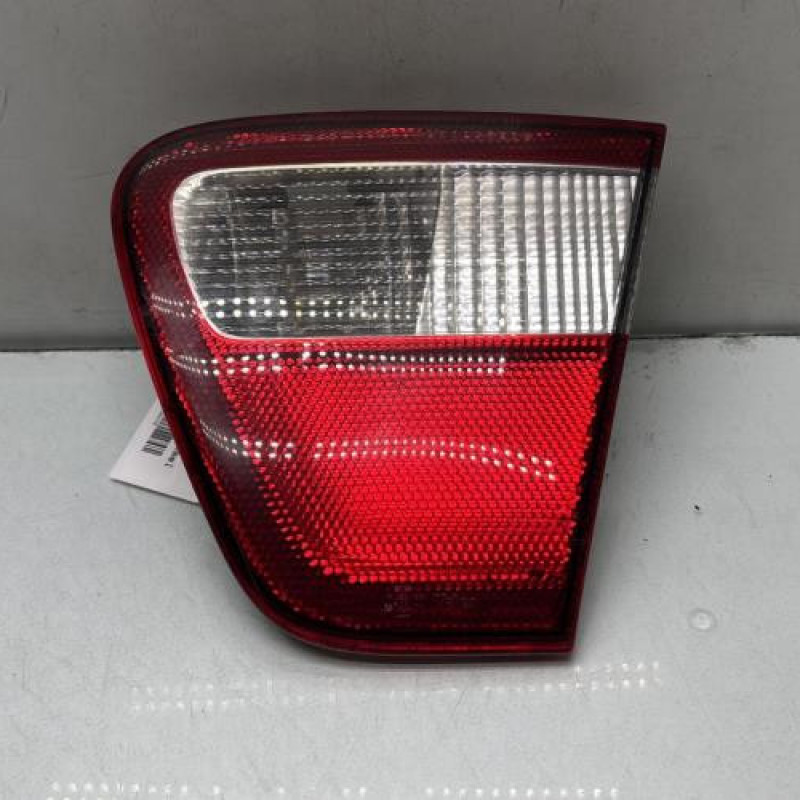 Feu arriere secondaire droit (feux) SEAT CORDOBA 1 Photo n°1