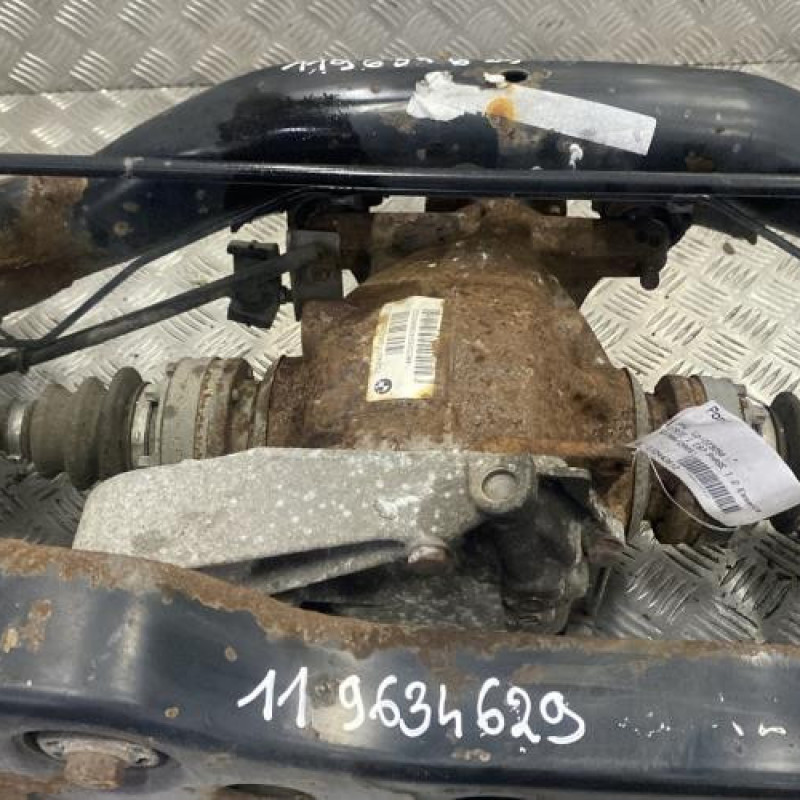 Essieu arriere BMW SERIE 1 E87 Photo n°2