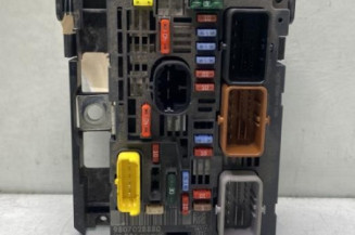 Boitier servitude moteur (BSM) PEUGEOT PARTNER 2 Photo n°1