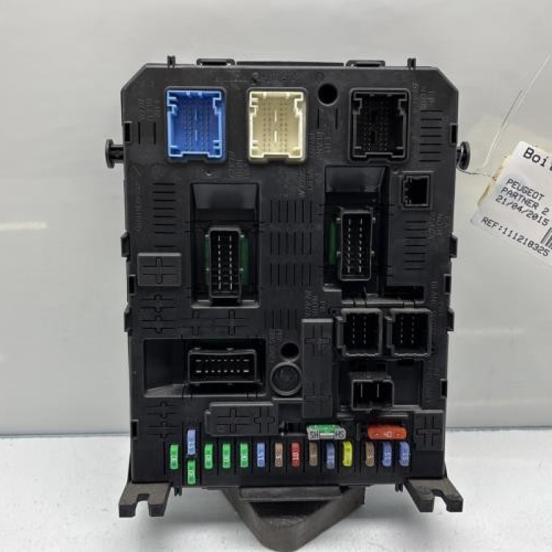 Boitier BSI PEUGEOT PARTNER 2 Photo n°1