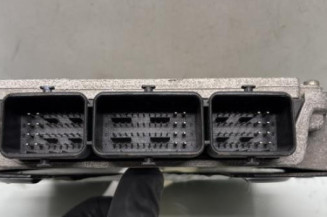 Calculateur moteur PEUGEOT 307